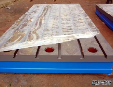 鼎润铸铁平台平板量具结构稳定耐磨损科技为先